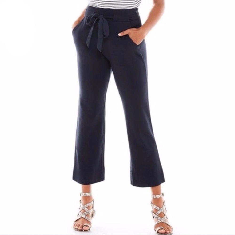 CAbi #5177 Easy Crop Navy Pants | 8
